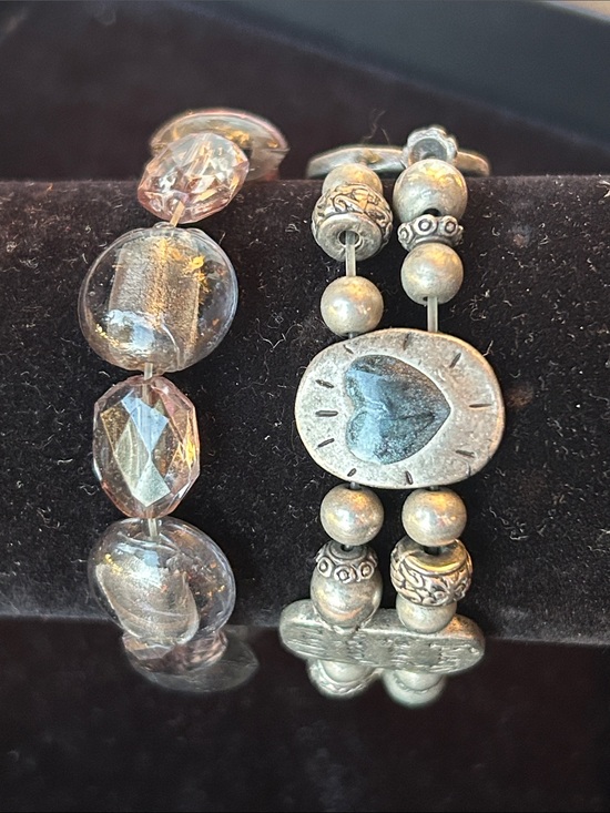 Jewelry - Vintage-Style Heart Bead Stretch Bracelet Set - Silver & Clear